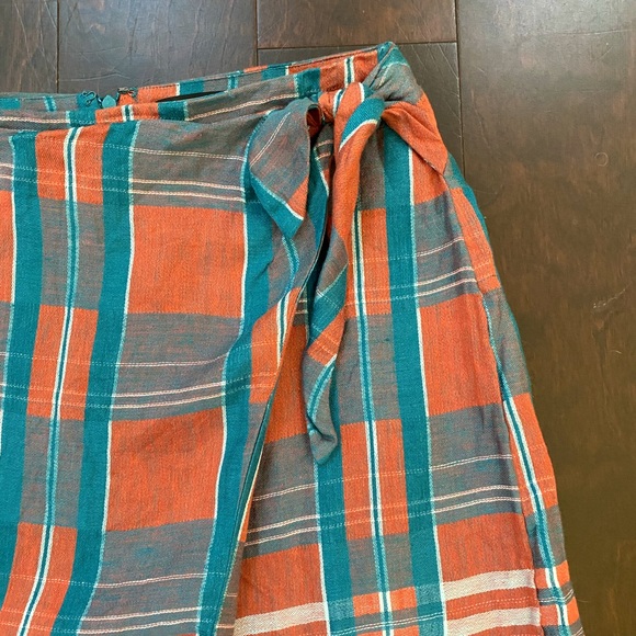 CLOSE-OUT SALE Ann Taylor Skirt Sz 2 - Picture 8 of 10